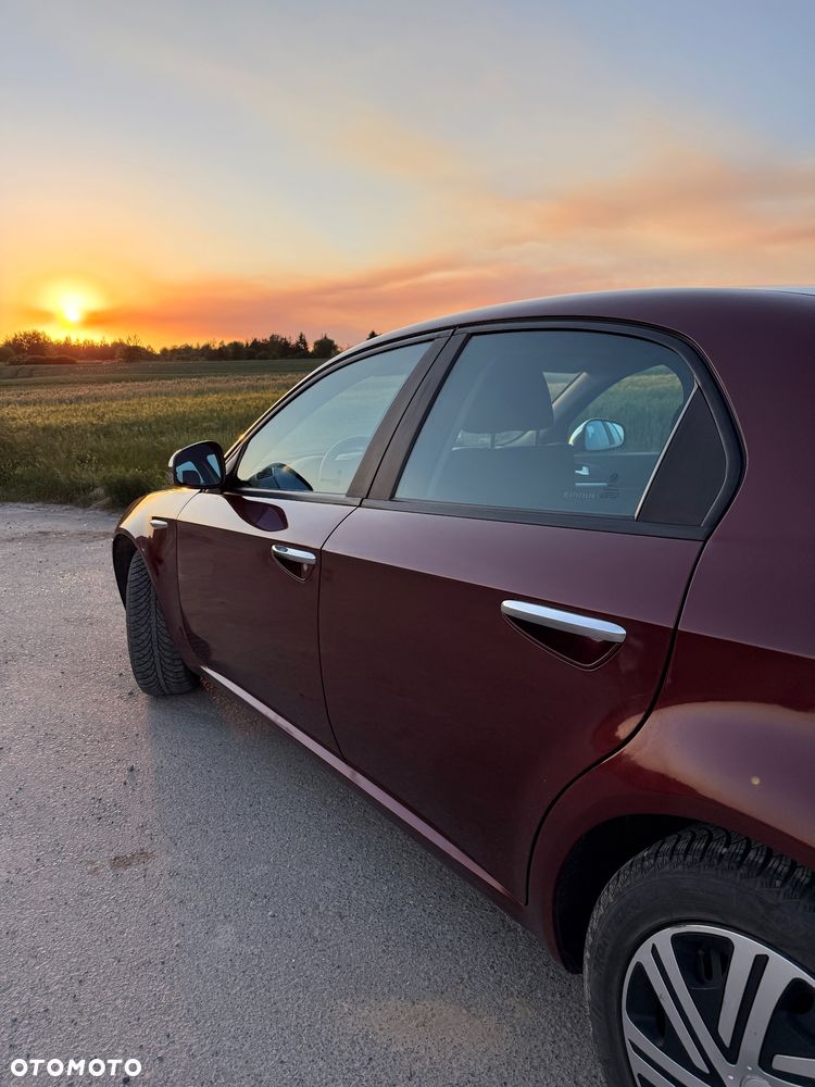 Alfa Romeo 159 1.9JTS Progression - 5