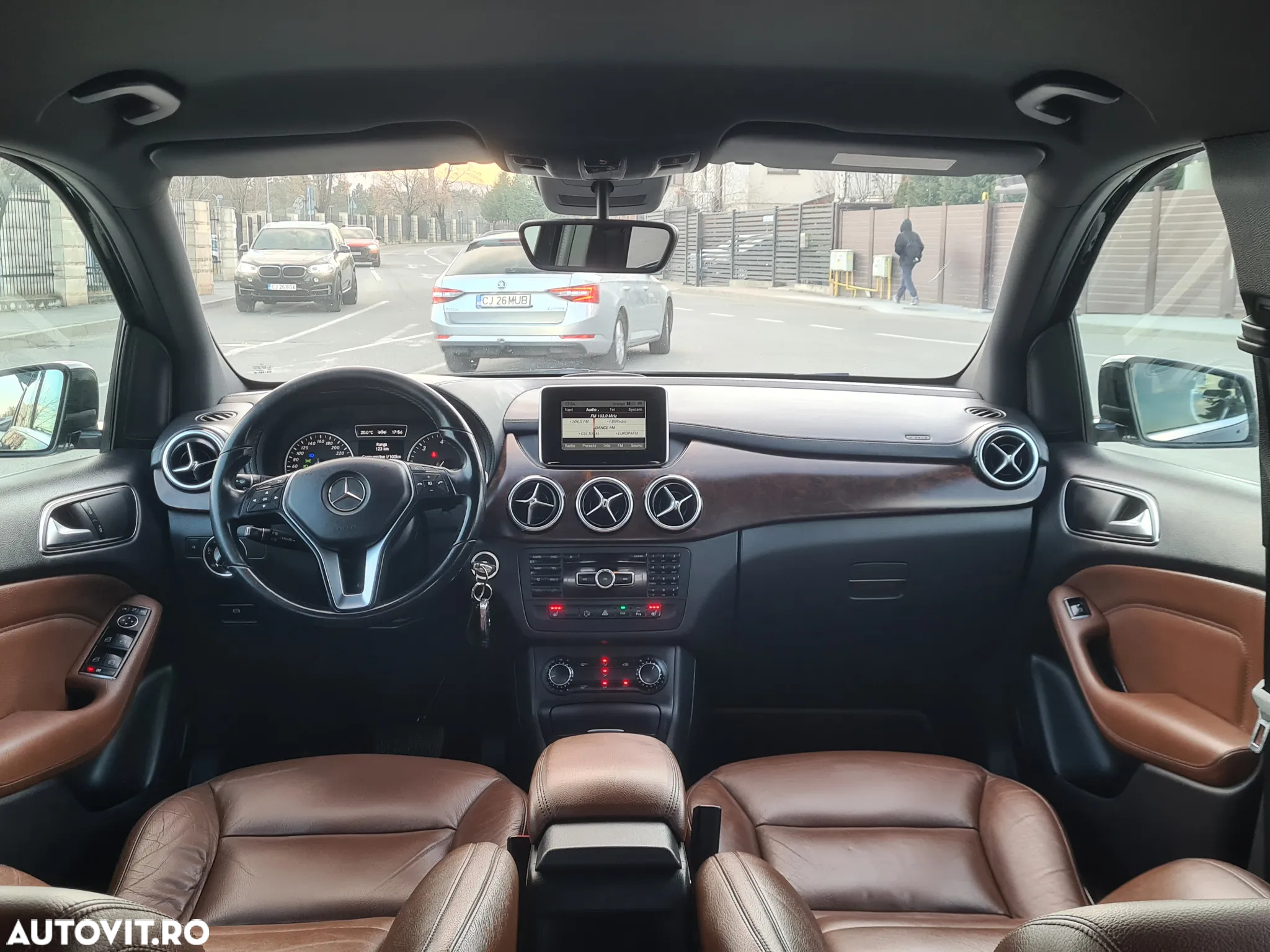 Mercedes-Benz B 200 CDI (BlueEFFICIENCY) 7G-DCT - 23