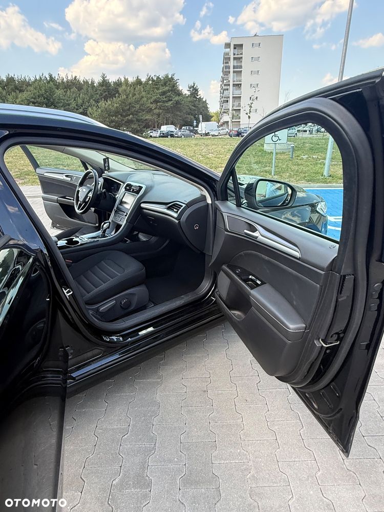 Ford Mondeo 2.0 TDCi Titanium PowerShift - 10