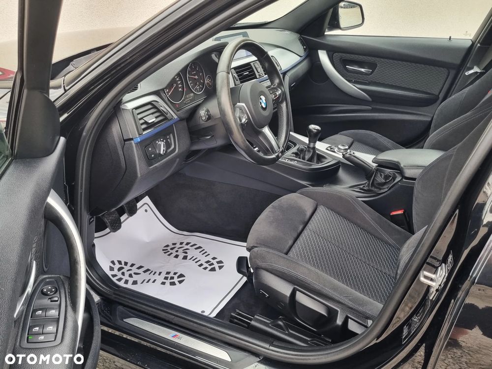BMW Seria 3 318d M Sport EU6 - 9