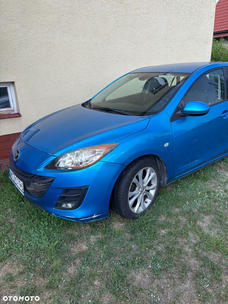 Mazda 3 1.6 CD Exclusive + - 9