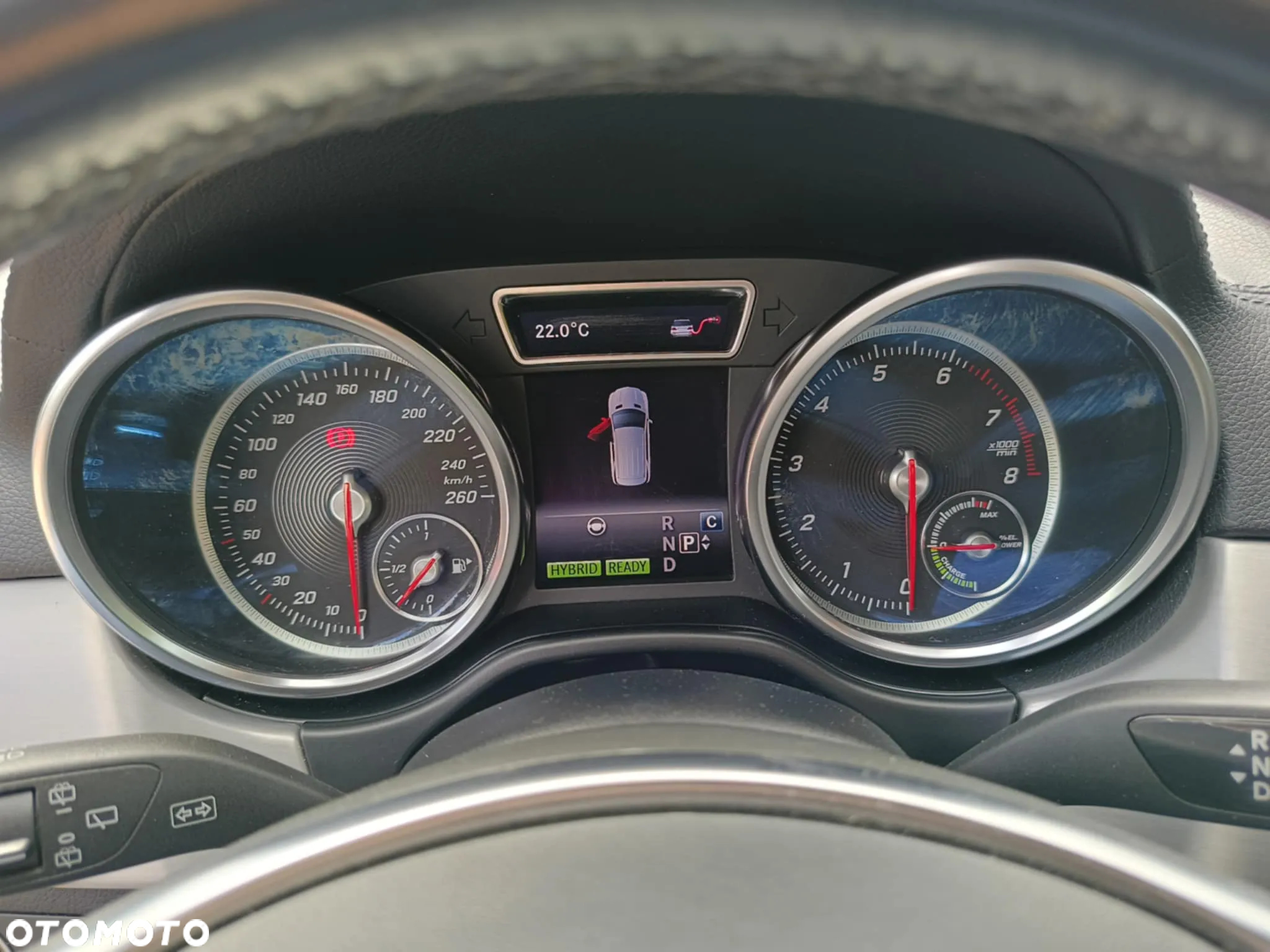 Mercedes-Benz GLE 500 e 4Matic 7G-TRONIC AMG Line - 33