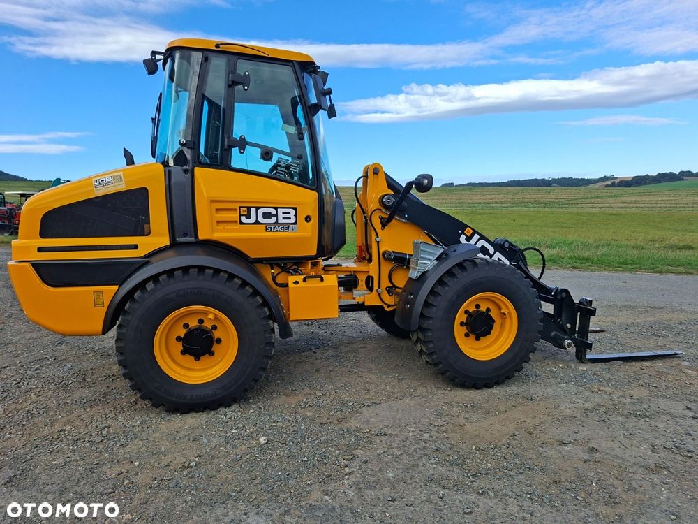 JCB 409 Sv - 4
