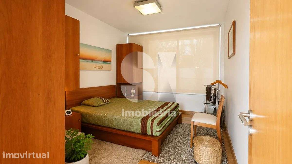 Moradia T4 com Piscina Coberta, Jardim e Terreno em Coimbra - Grande imagem: 4/14