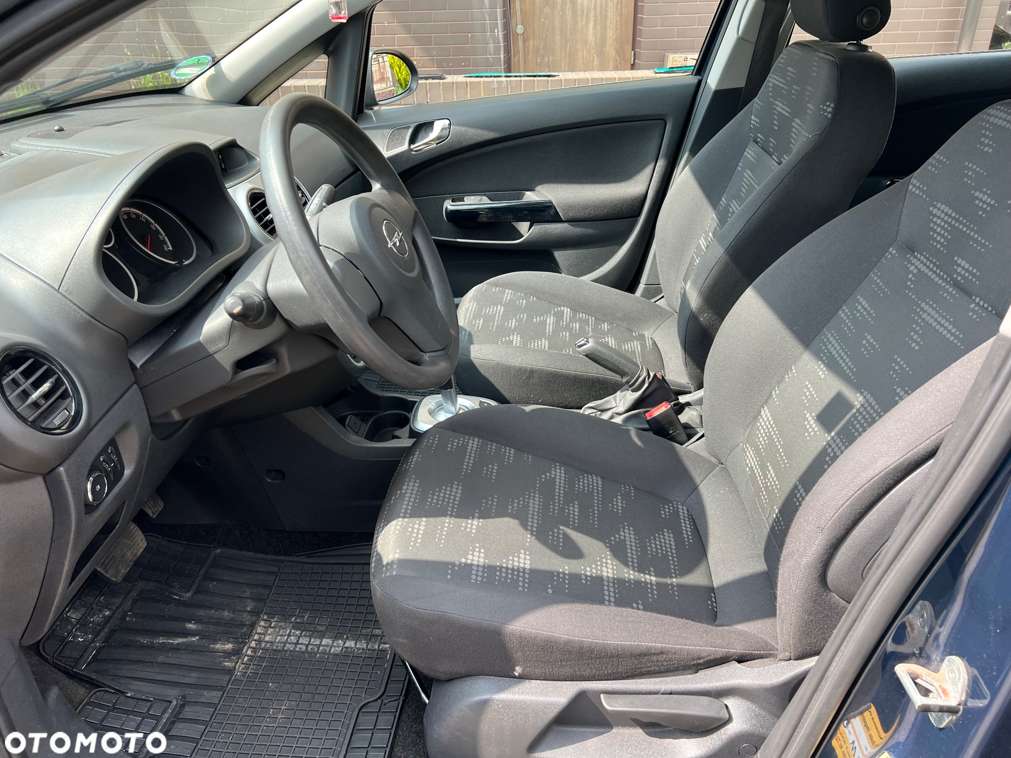 Opel Corsa 1.2 16V Enjoy EasyTronic - 25