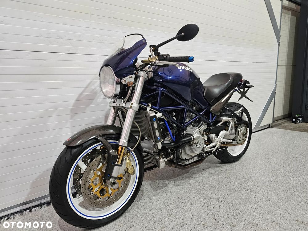 Ducati Monster - 1