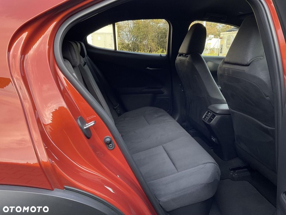 Lexus UX 250h GPF Business Edition 2WD - 15