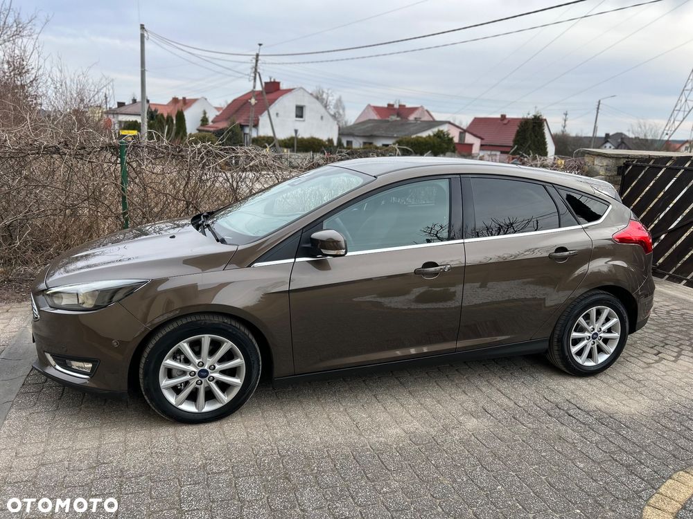 Ford Focus 1.5 EcoBlue Start-Stopp-System TITANIUM STYLE - 3