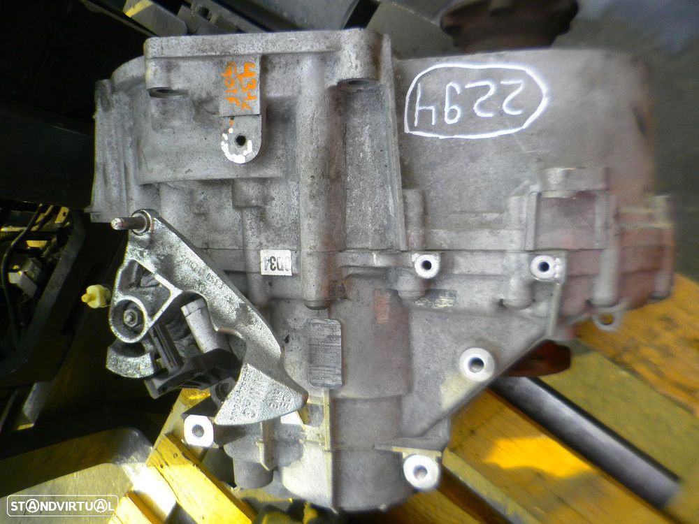 Caixa Velocidades PDT VW GOLF 7 2013 2.0TDI 184CV 5P PRETO DIESEL 6V - 1