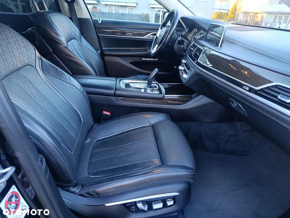 BMW Seria 7 730d xDrive - 19