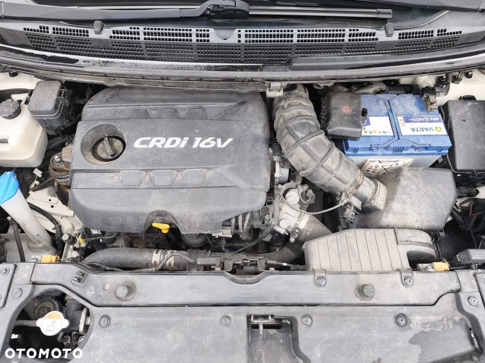 Kia Carens 1.7 CRDi XL - 4