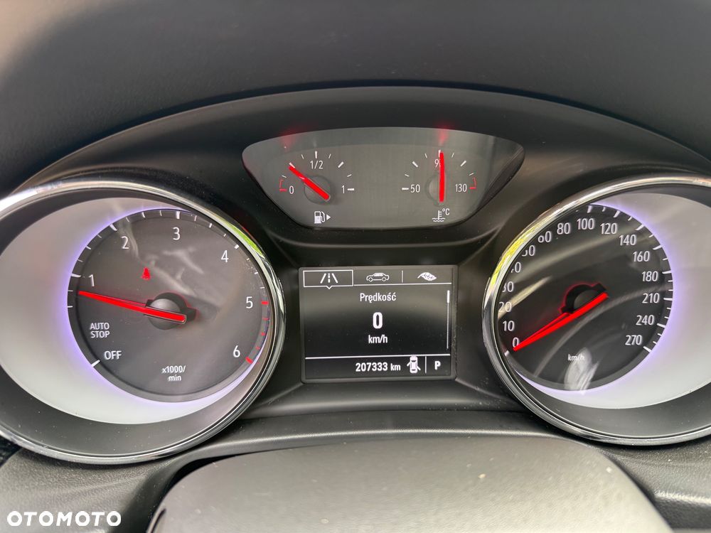 Opel Insignia 1.6 CDTI Innovation S&S - 28