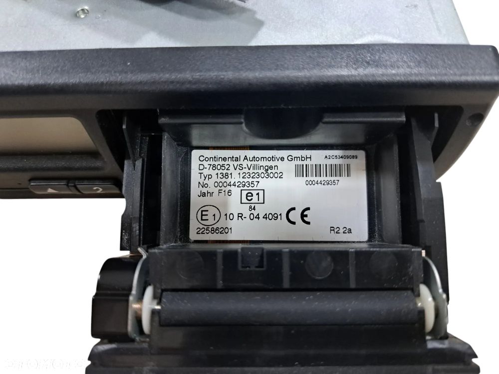 TACHOGRAF CYFROWY TYP 1381 VOLVO 2016R 2017R. VER 2.2  22586201 - 7