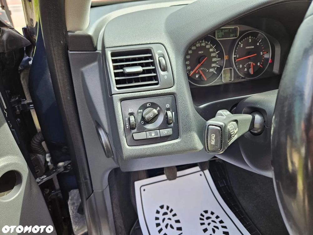 Volvo V50 DPF D3 Summum - 23