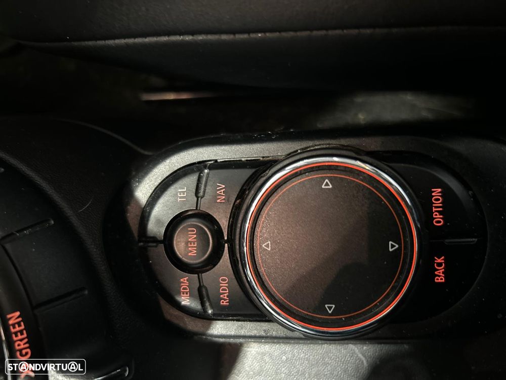 MINI 5 Portas Cooper D Seven - 14