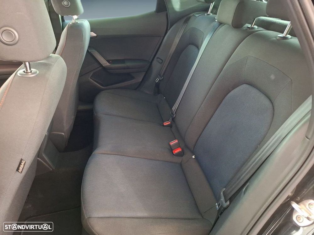 SEAT Arona 1.0 TSI FR - 14