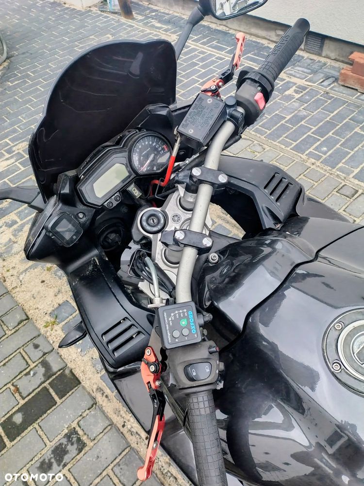 Yamaha FZ - 3