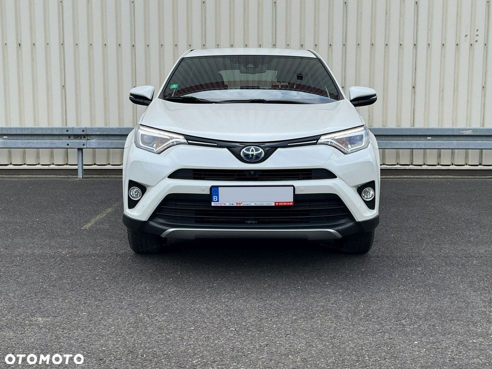 Toyota RAV4 - 3
