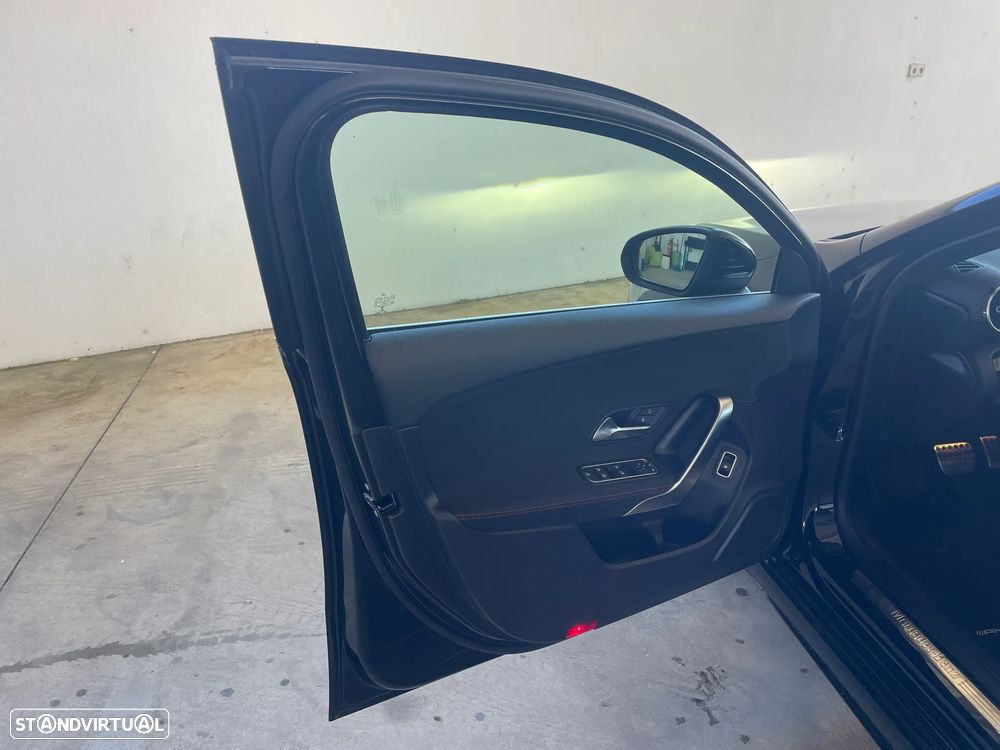 Mercedes-Benz A 250 e 8G-DCT AMG Line - 9