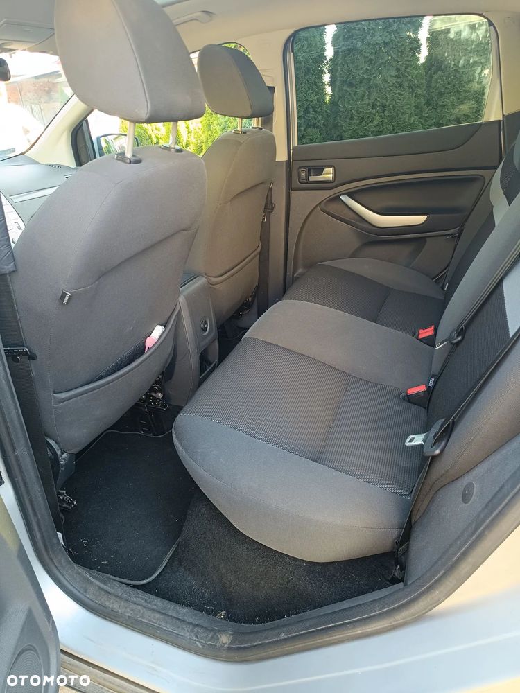 Ford Kuga 2.0 TDCi 4x4 Champions Edition - 11