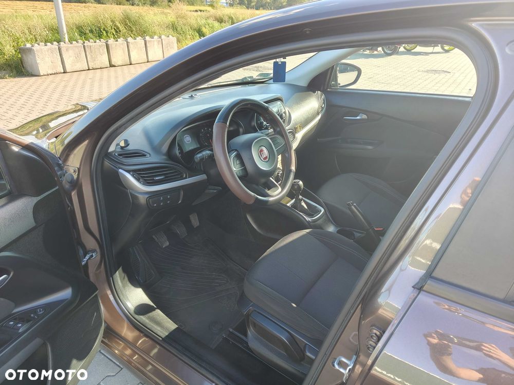Fiat Tipo - 8