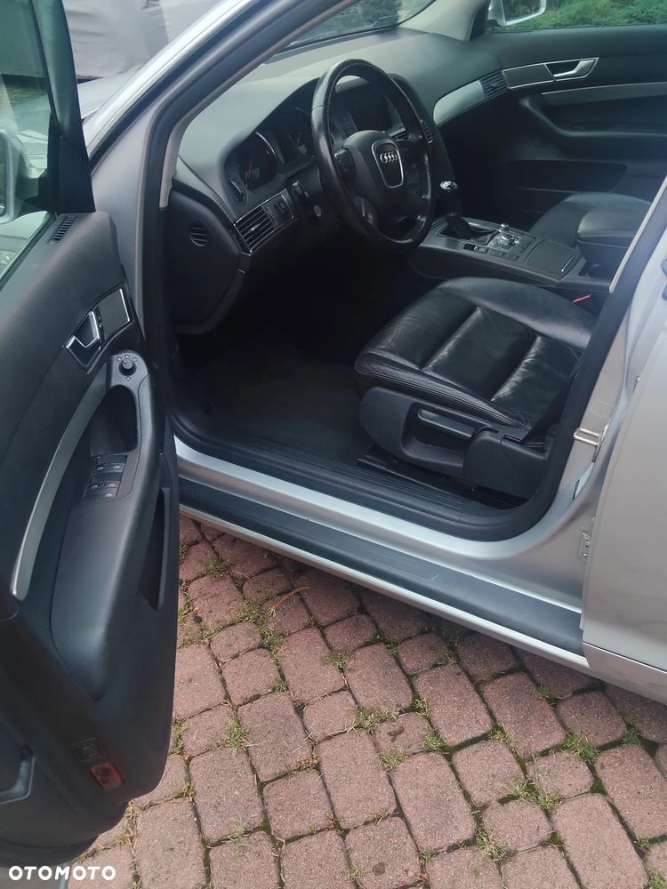 Audi A6 Limousine 2.4 - 14