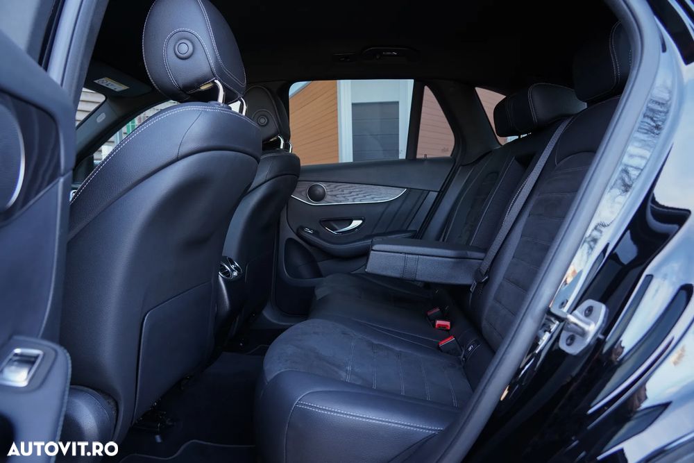 Mercedes-Benz GLC 300 de 4Matic 9G-TRONIC AMG Line Plus - 11
