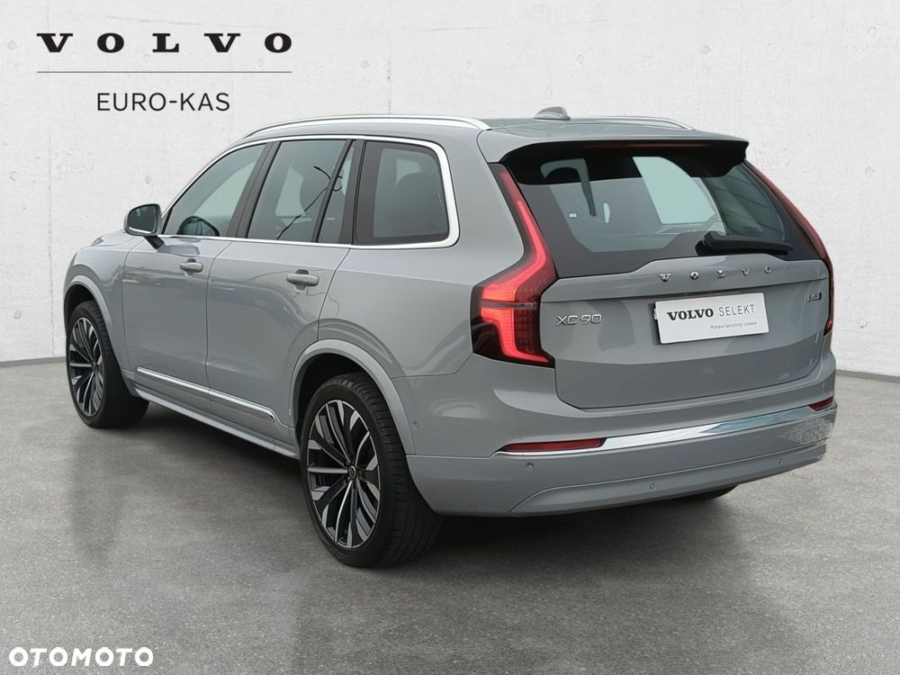 Volvo XC 90 - 8