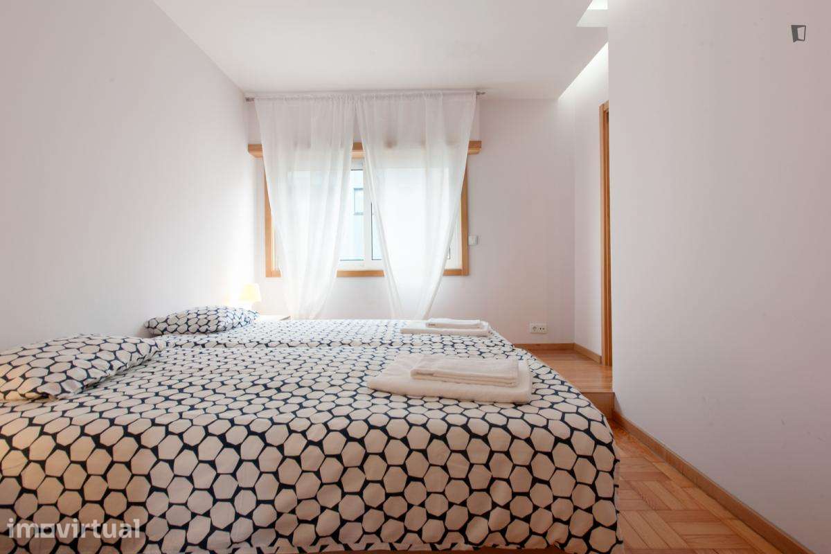 Apartamento com 3 quartos - localizado em Paranhos Porto - Grande imagem: 3/33