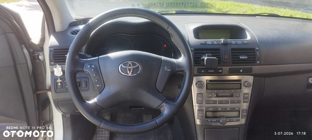 Toyota Avensis 1.8 VVT-i Sol - 8