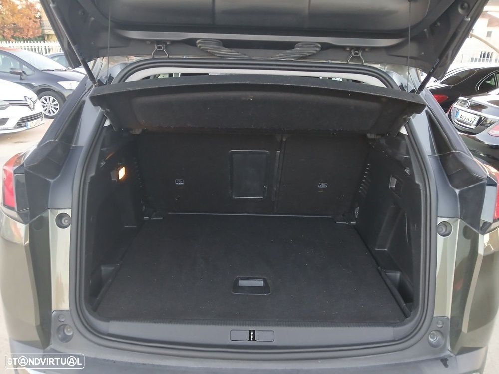 Peugeot 3008 1.5 BlueHDi Active - 9