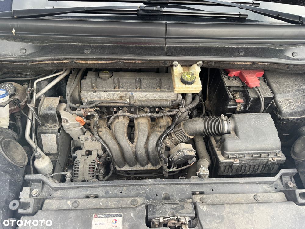Citroën C4 Picasso ver-1-6-hdi-fap-tendance - 14