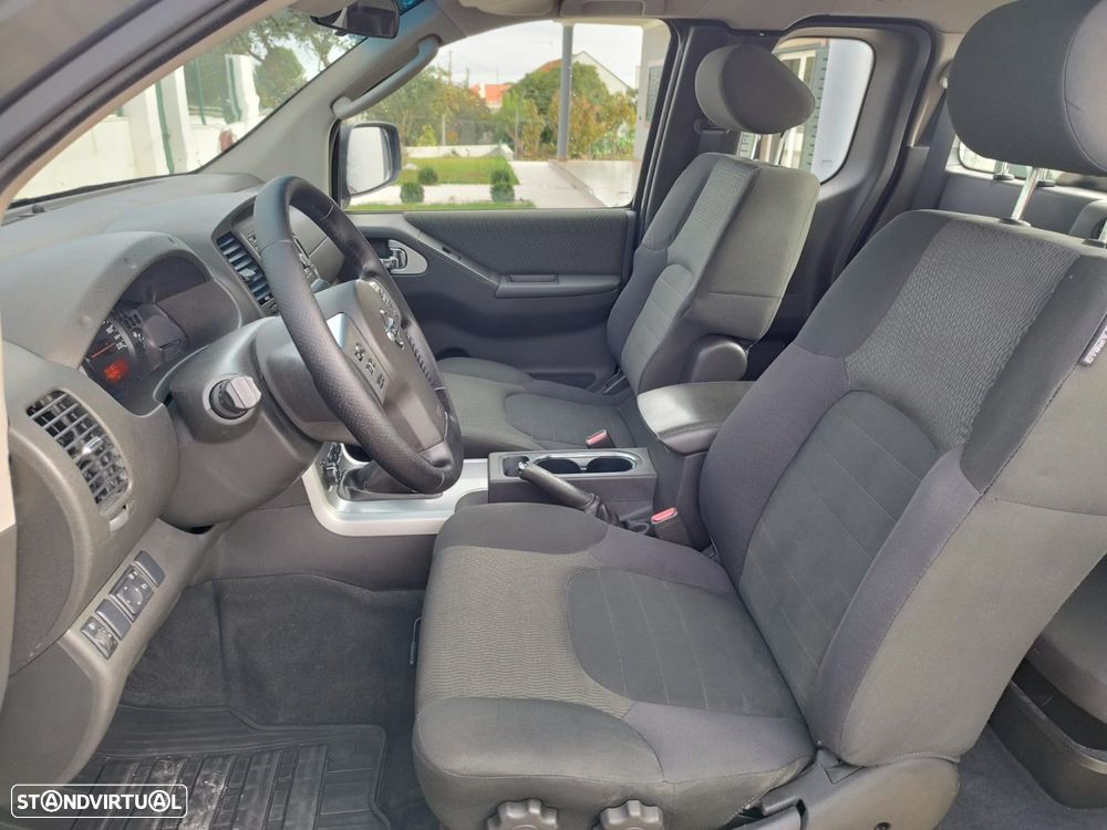 Nissan Navara 2.5 dCi CD XE P.Comfort 3.5T 4WD - 19