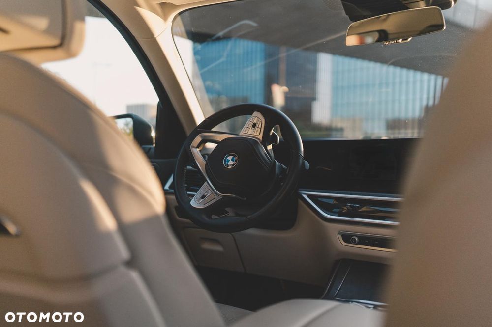 BMW X7 - 8