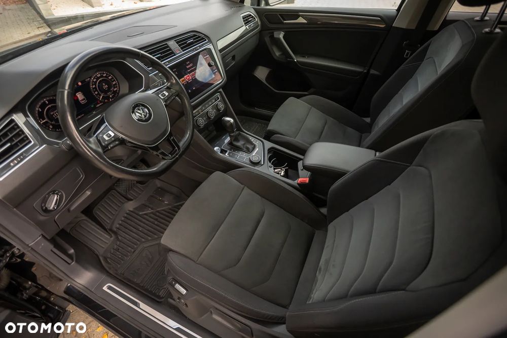 Volkswagen Tiguan 2.0 TDI SCR 4MOTION (BlueMotion Techn.) DSG Highline - 17