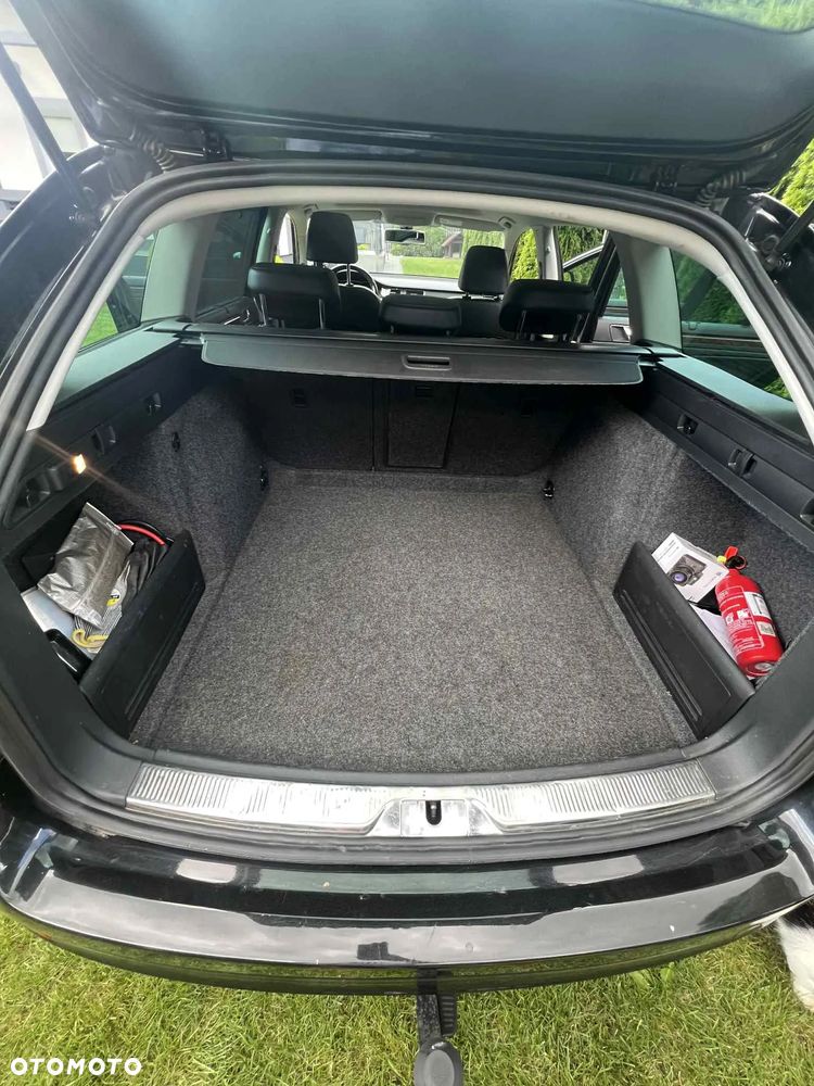 Skoda Superb 1.6 TDI Elegance Greenline - 7