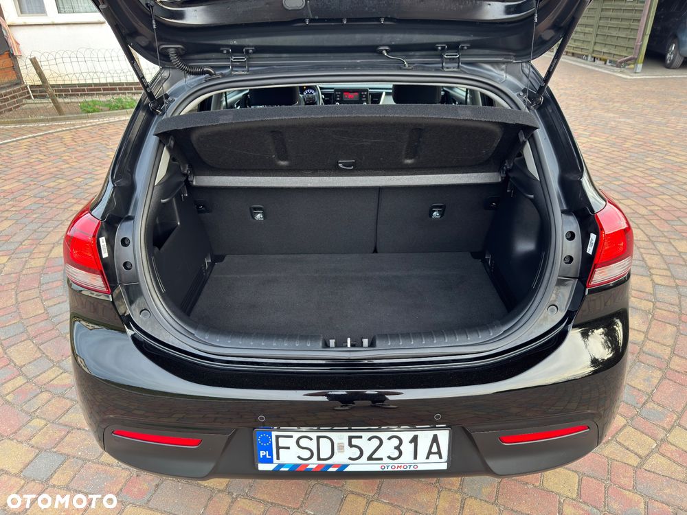 Kia Rio 1.2 ISG Dream Team Edition - 18