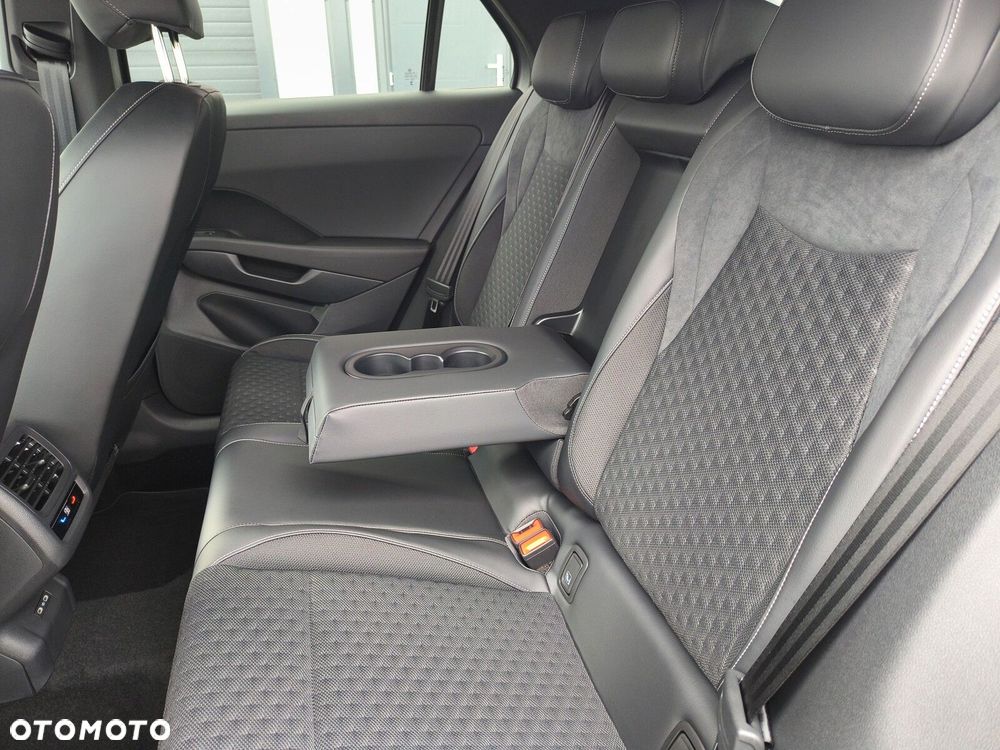 Volkswagen T-Roc 1.5 TSI R-Line DSG - 29