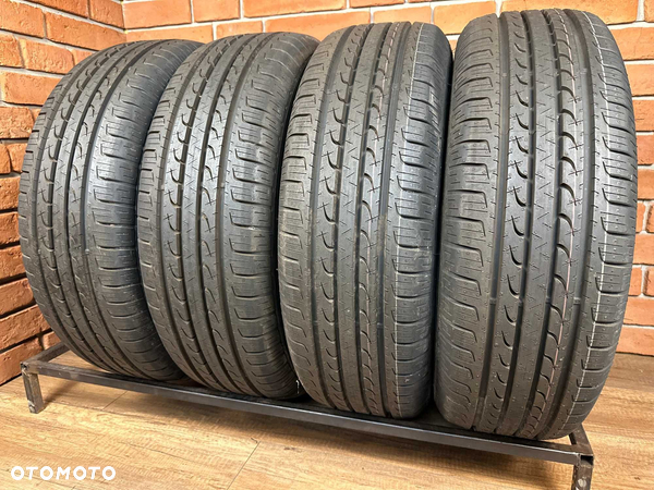 Opony Goodyear EfficientGrip SUV 215/65R16 DEMO 2023