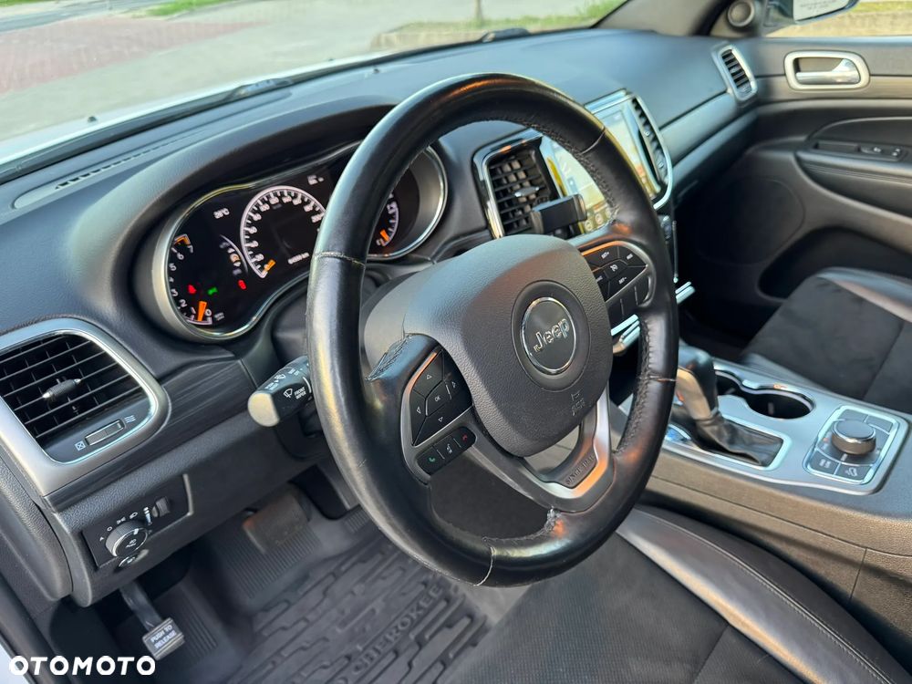 Jeep Grand Cherokee 3.6 V6 Laredo - 4
