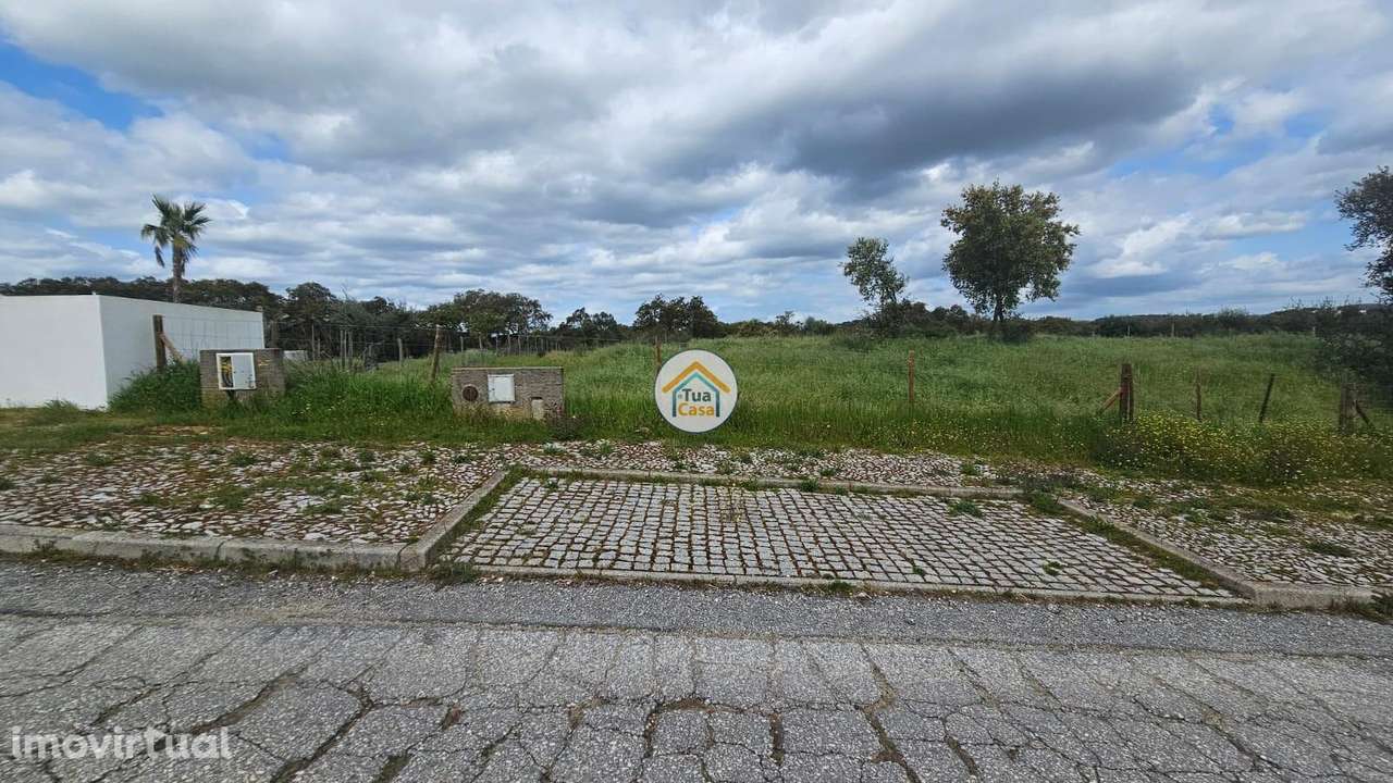 Terreno Urbano com 956m2  localizado na Aldeia do Freixo, concelho de - Grande imagem: 3/15