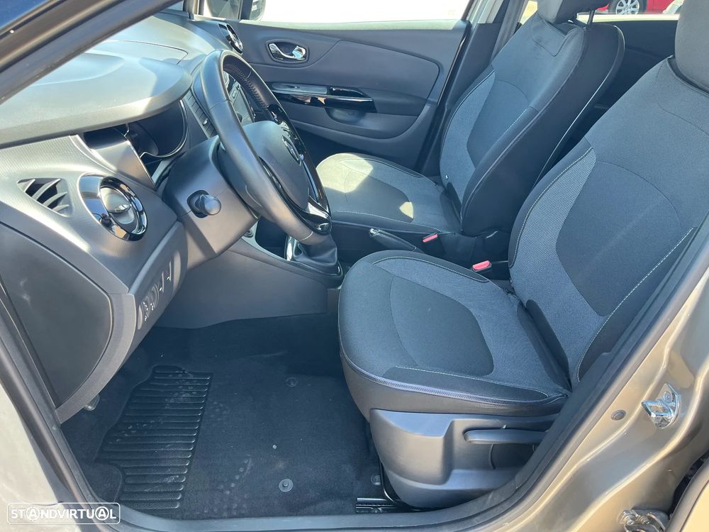 Renault Captur 0.9 TCE Exclusive - 10