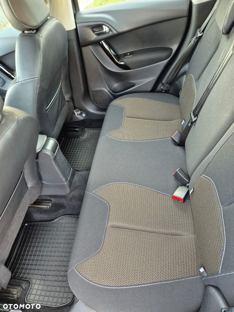 Citroën C3 1.4 Exclusive - 5