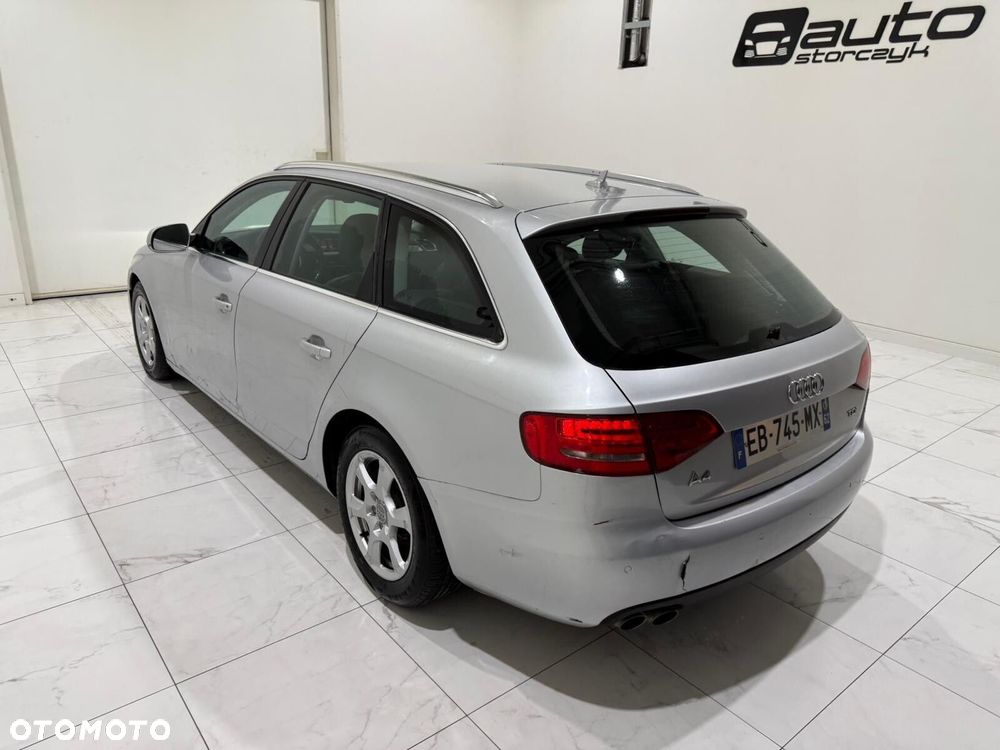 Audi A4 Avant - 11