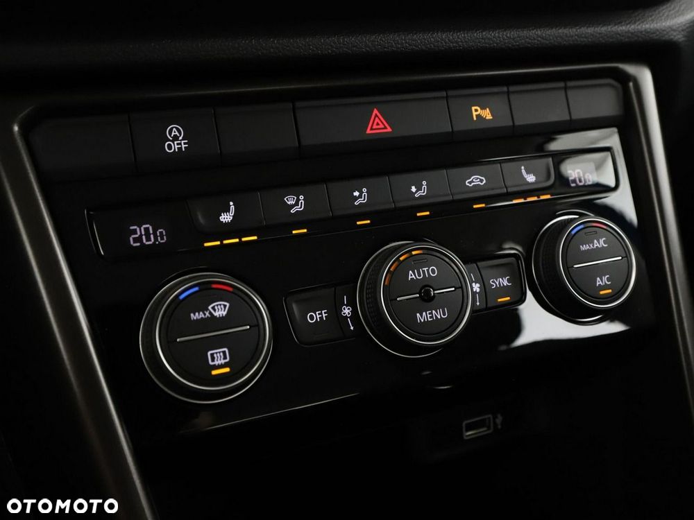 Volkswagen T-Roc 1.0 TSI OPF Style - 28