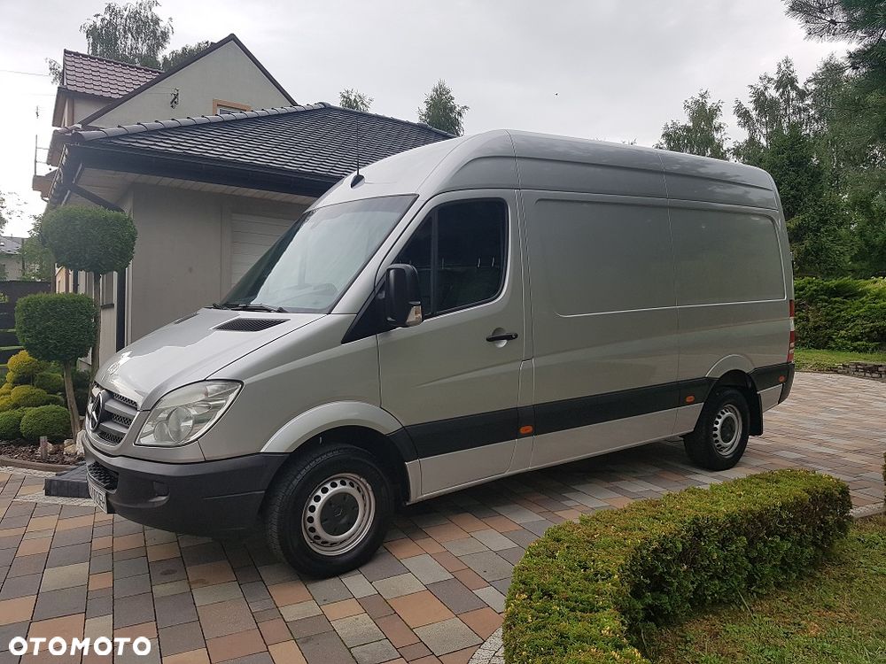 Mercedes-Benz Sprinter - 5