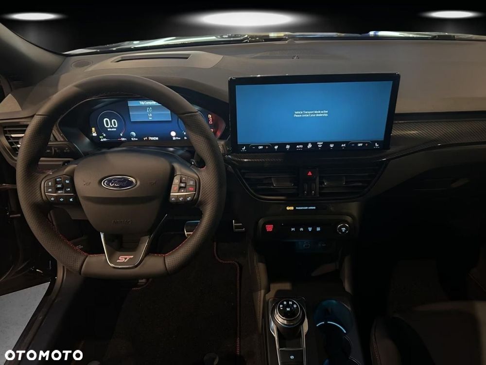 Ford Focus - 9