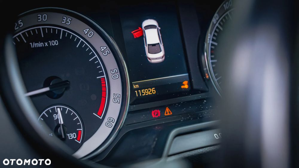 Skoda Octavia 1.6 TDI Ambition - 29