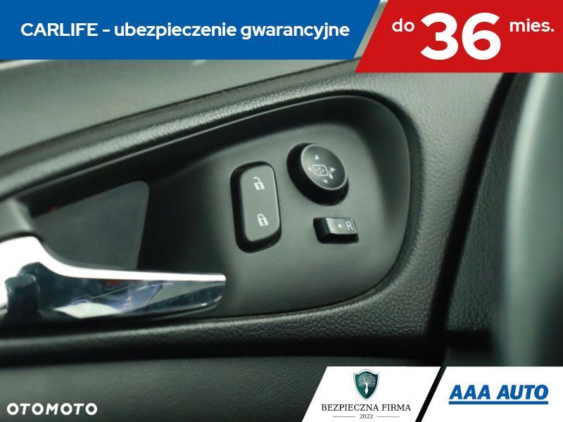 Opel Insignia - 19