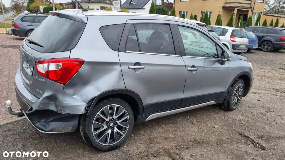 Suzuki SX4 S-Cross 1.6 DDiS TCSS 4x4 Comfort+ - 8